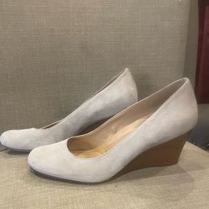 Naturalizer size 9 heels Emily